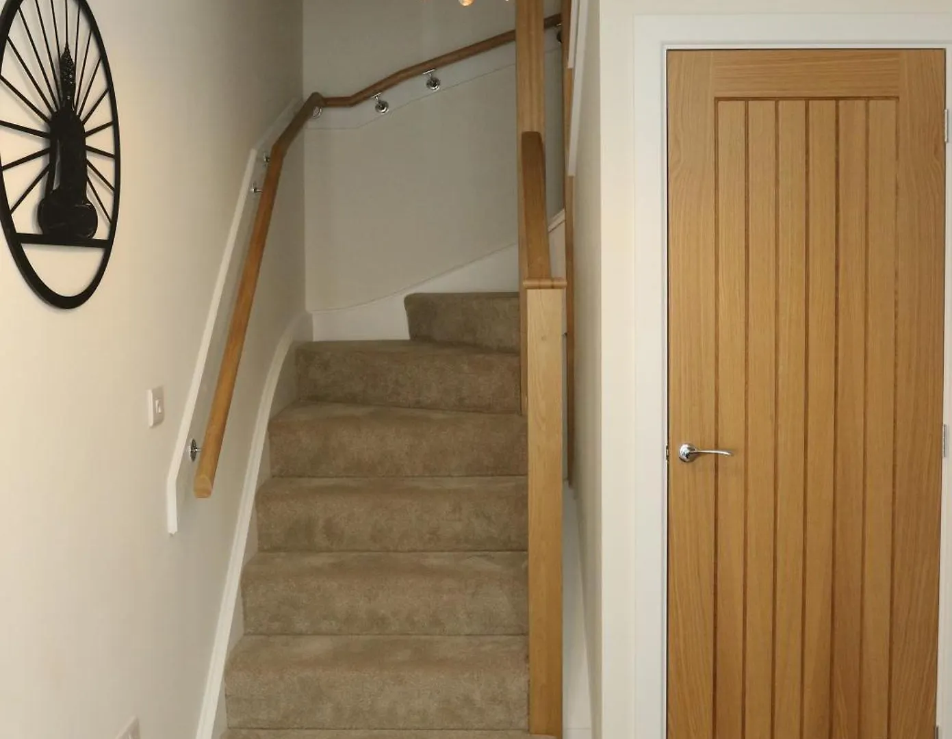 Gloucester Ev Retreat 3-Bed House With Garage Down Hatherley